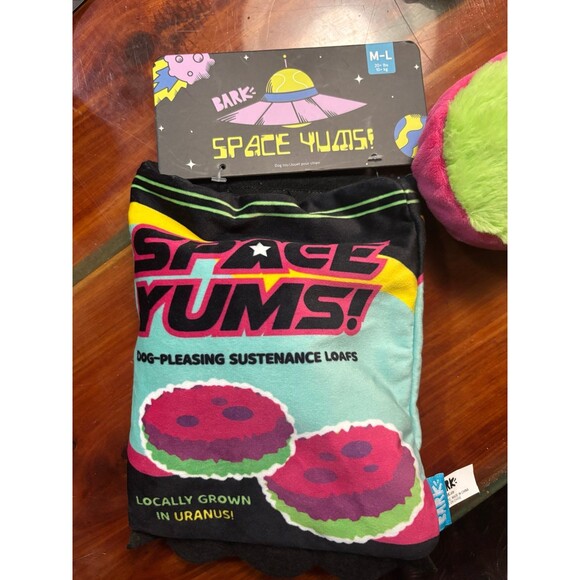 Space Yums 3 piece dog toy LG - Picture 2 of 4